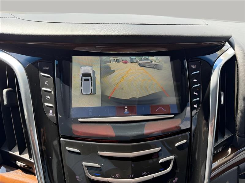 Cadillac Escalade ESV 2WD Luxury 2019