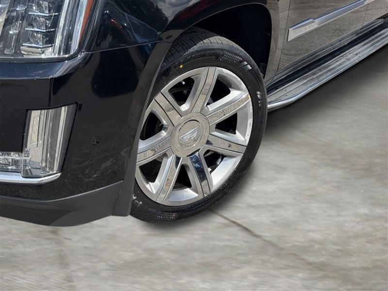 Cadillac Escalade ESV 2WD Luxury 2019