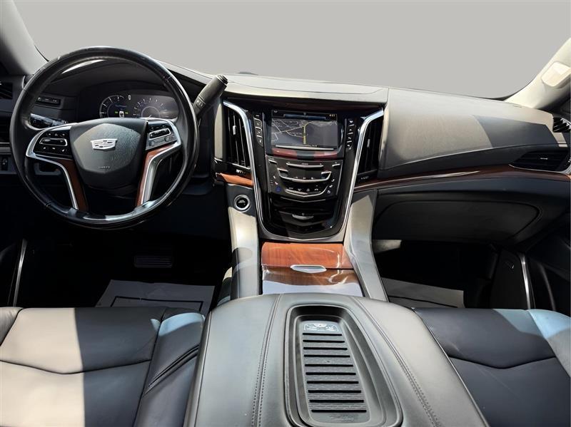 Cadillac Escalade ESV 2WD Luxury 2019