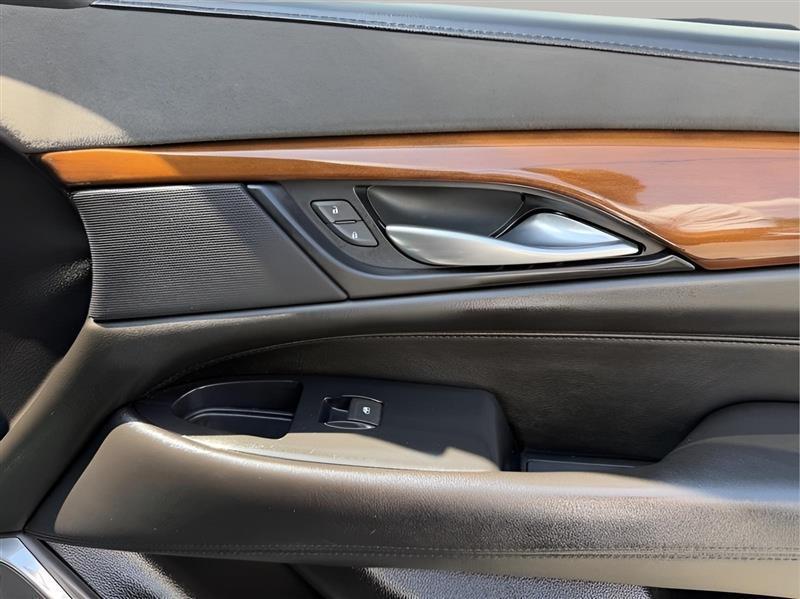 Cadillac Escalade ESV 2WD Luxury 2019