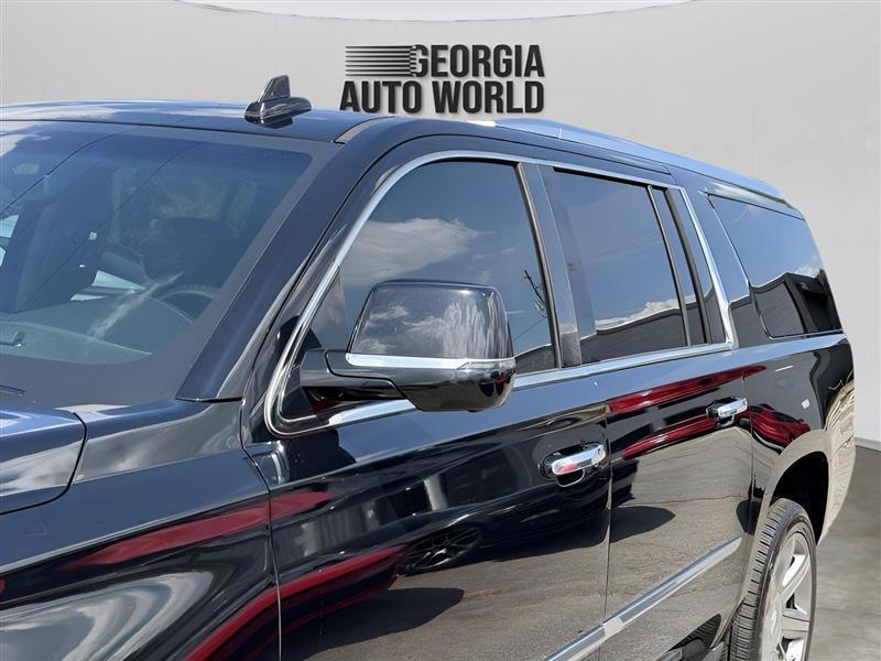 Cadillac Escalade ESV 2WD Luxury 2019