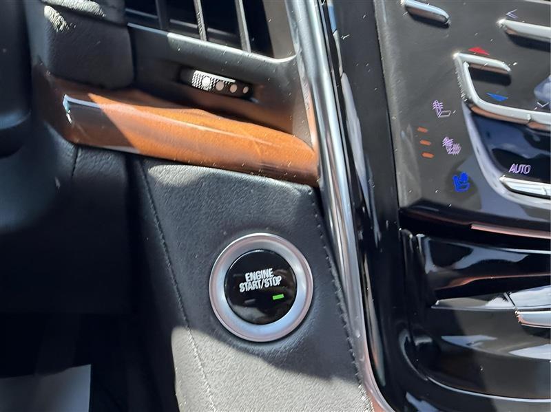 Cadillac Escalade ESV 2WD Luxury 2019