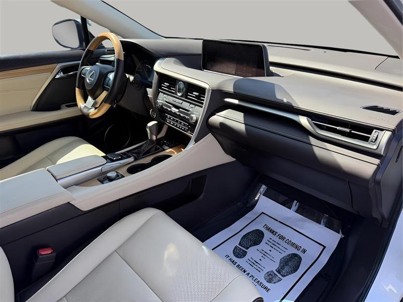 Lexus RX 350L Luxury 4D SUV FWD 2019