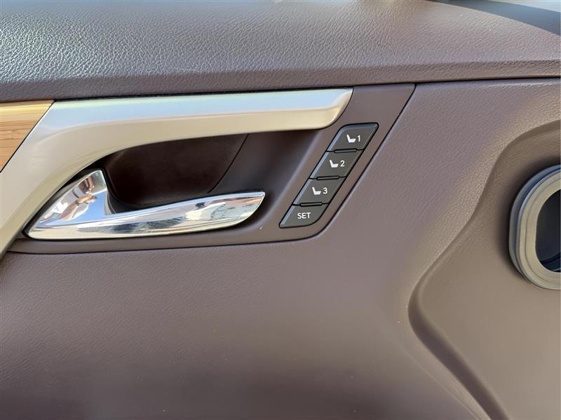 Lexus RX 350L Luxury 4D SUV FWD 2019