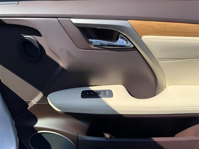 Lexus RX 350L Luxury 4D SUV FWD 2019