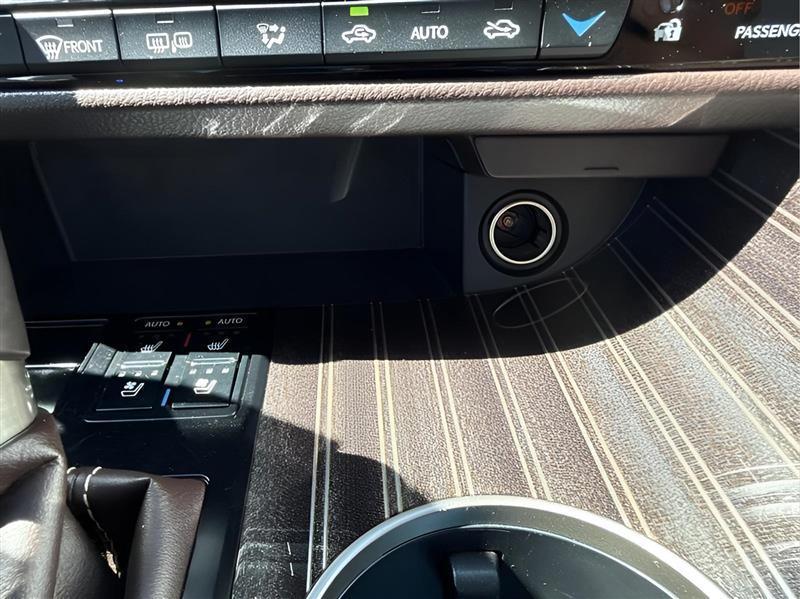 Lexus RX 450hL Luxury 4D SUV AWD 2019