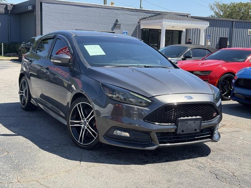 Ford Focus ST Hatch 2016