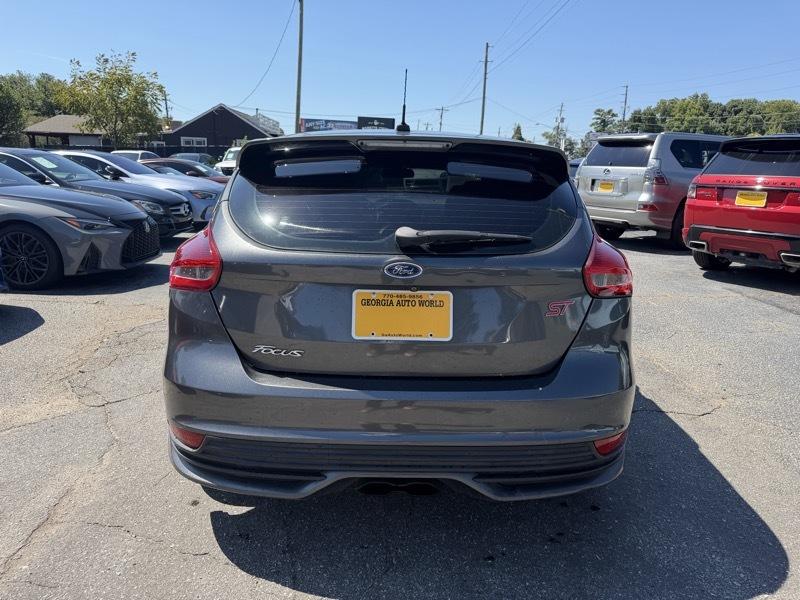 Ford Focus ST Hatch 2016