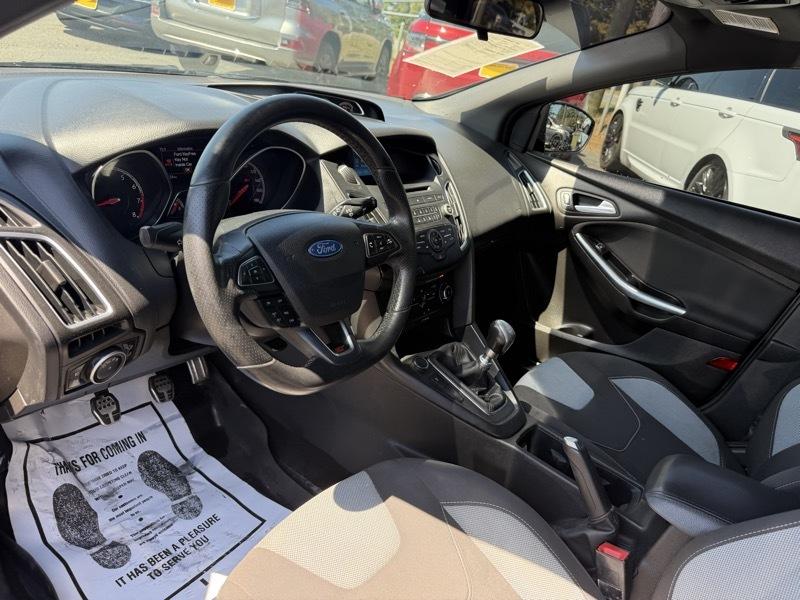 Ford Focus ST Hatch 2016