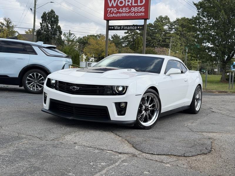 Chevrolet Camaro Coupe ZL1 2013