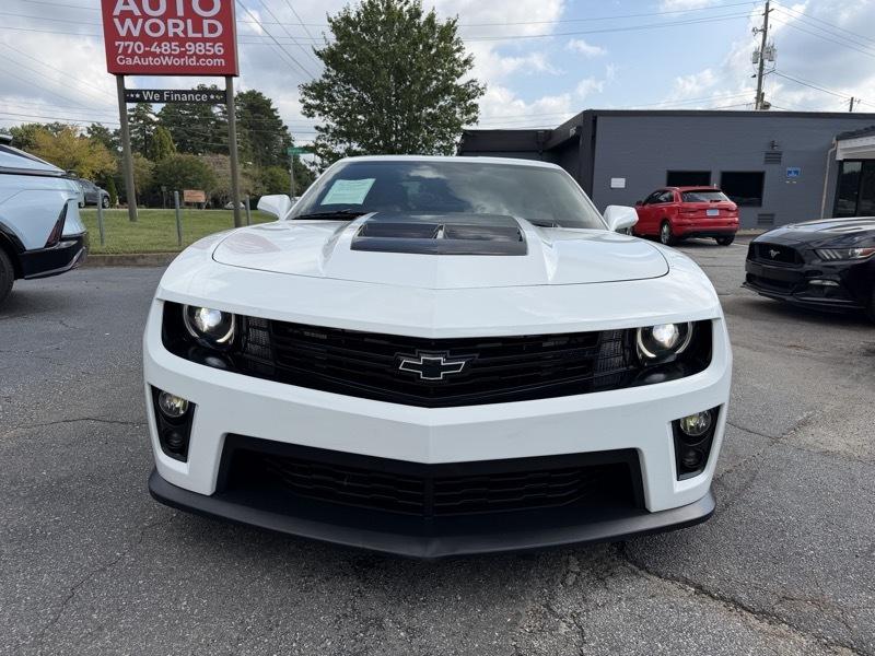 Chevrolet Camaro Coupe ZL1 2013