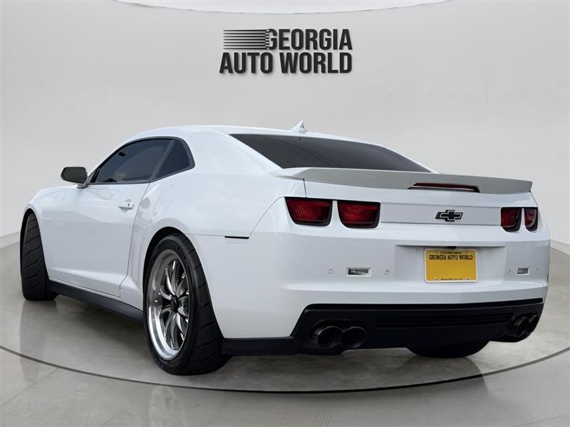 Chevrolet Camaro Coupe ZL1 2013