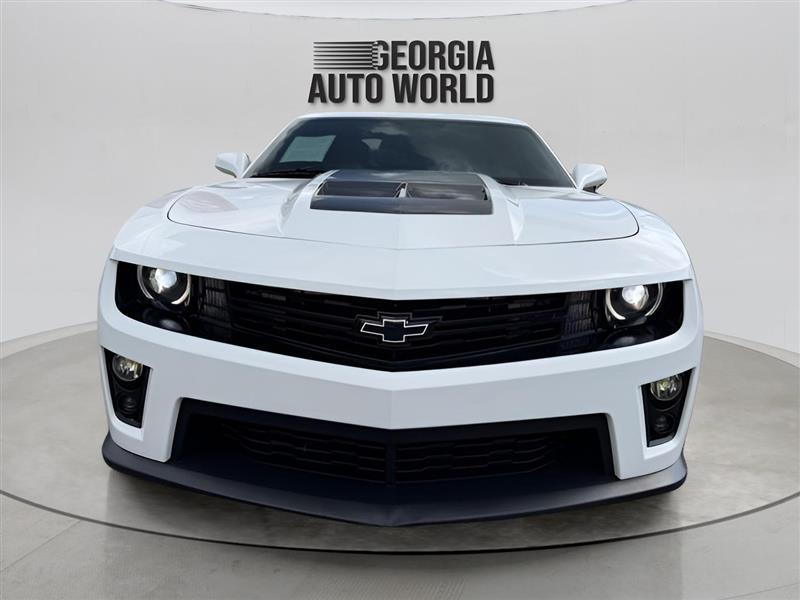 Chevrolet Camaro Coupe ZL1 2013