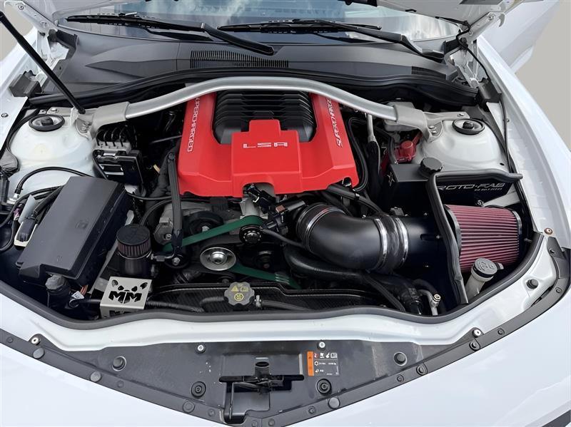 Chevrolet Camaro Coupe ZL1 2013