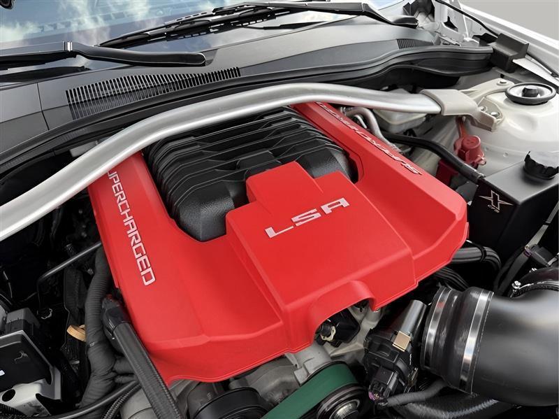 Chevrolet Camaro Coupe ZL1 2013