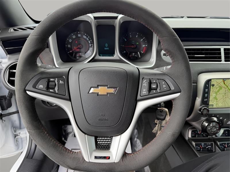 Chevrolet Camaro Coupe ZL1 2013