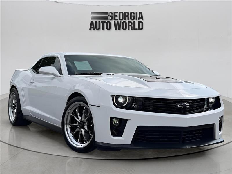 Chevrolet Camaro Coupe ZL1 2013