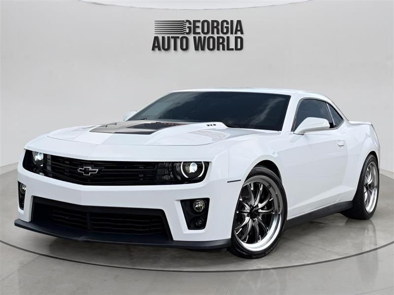 Chevrolet Camaro Coupe ZL1 2013