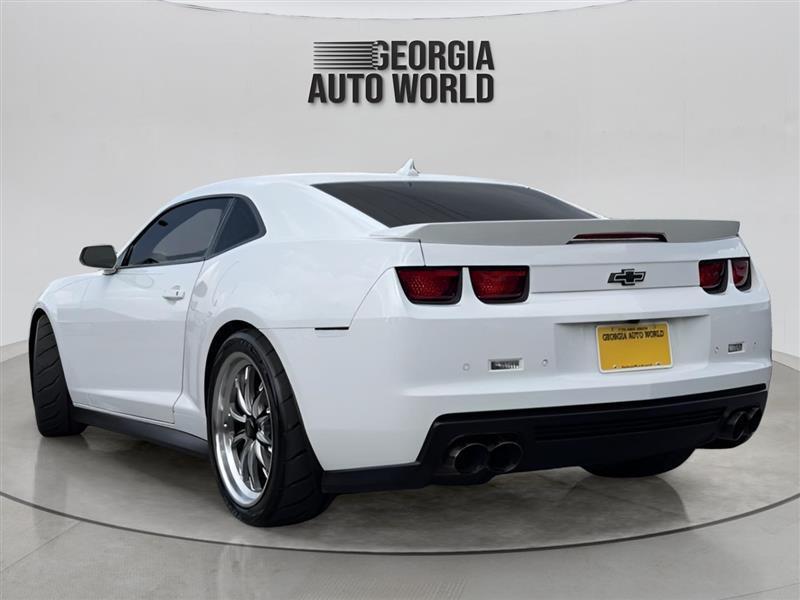 Chevrolet Camaro Coupe ZL1 2013