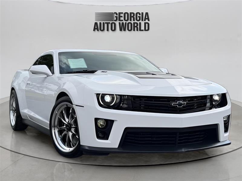 Chevrolet Camaro Coupe ZL1 2013