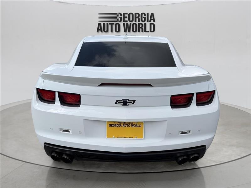 Chevrolet Camaro Coupe ZL1 2013