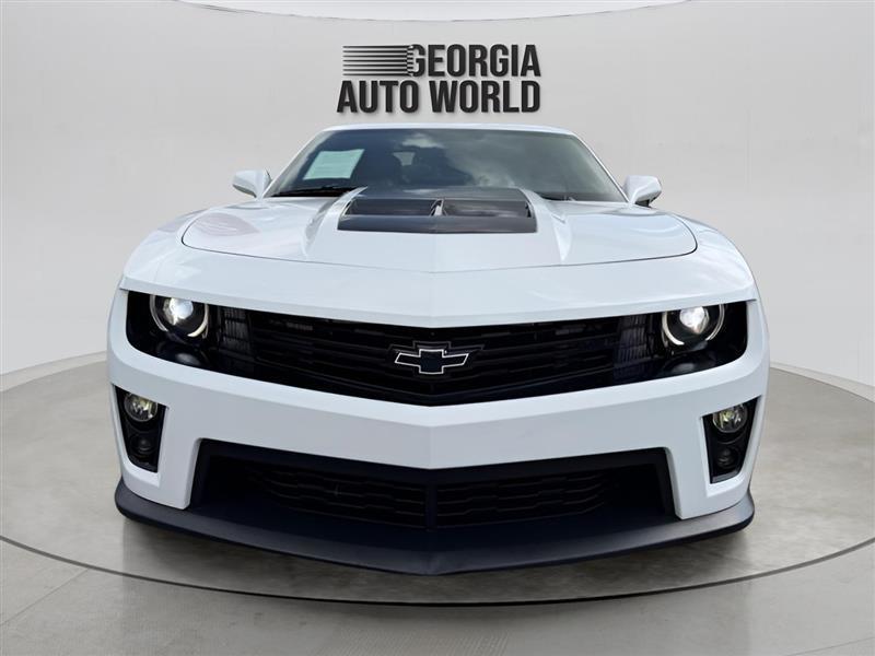 Chevrolet Camaro Coupe ZL1 2013
