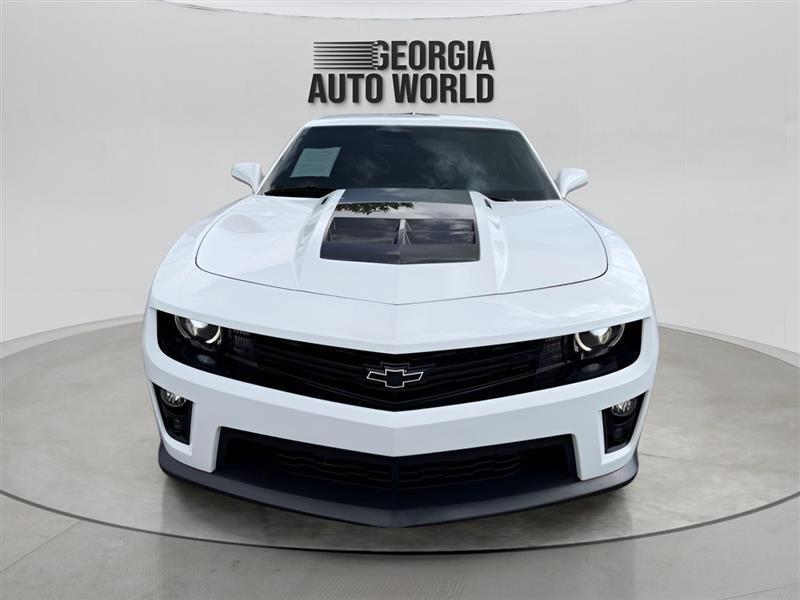 Chevrolet Camaro Coupe ZL1 2013
