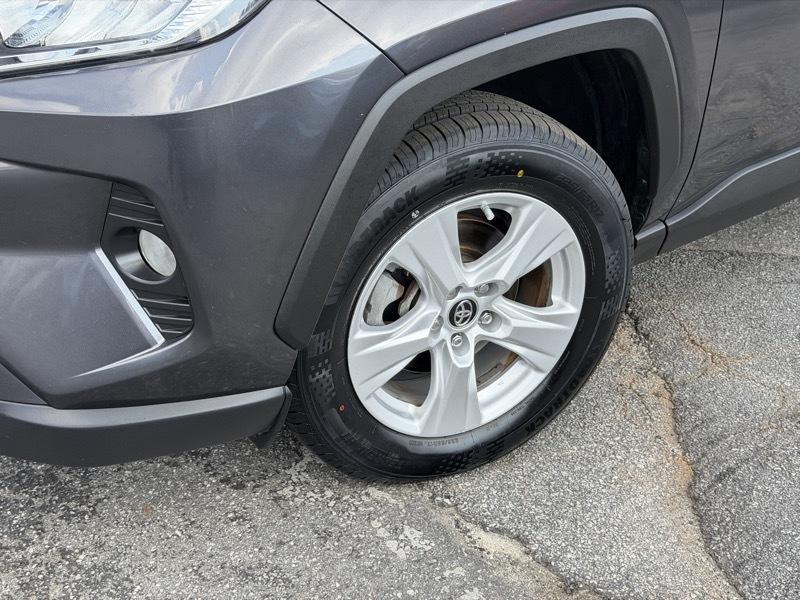 Toyota RAV4 XLE 2019