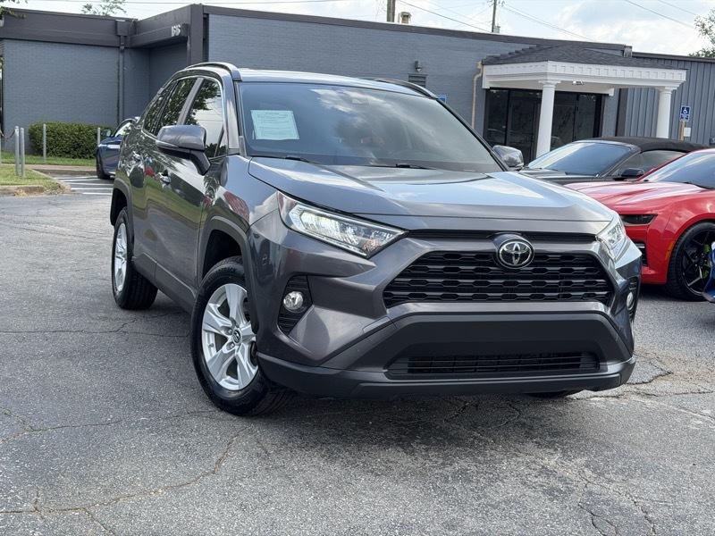 Toyota RAV4 XLE 2019