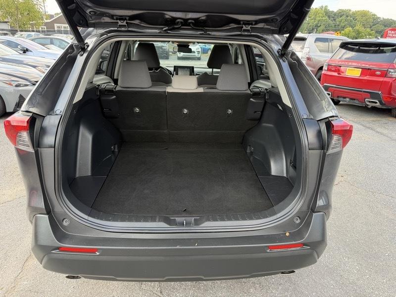 Toyota RAV4 XLE 2019
