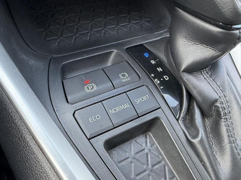 Toyota RAV4 XLE 2019