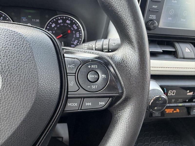 Toyota RAV4 XLE 2019