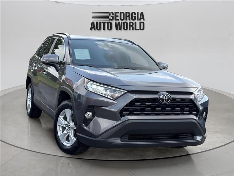Toyota RAV4 XLE 2019