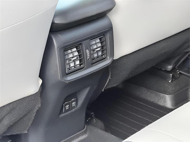 Toyota RAV4 XLE 2019