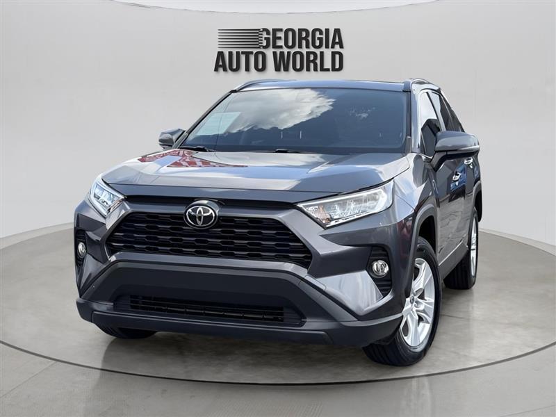 Toyota RAV4 XLE 2019