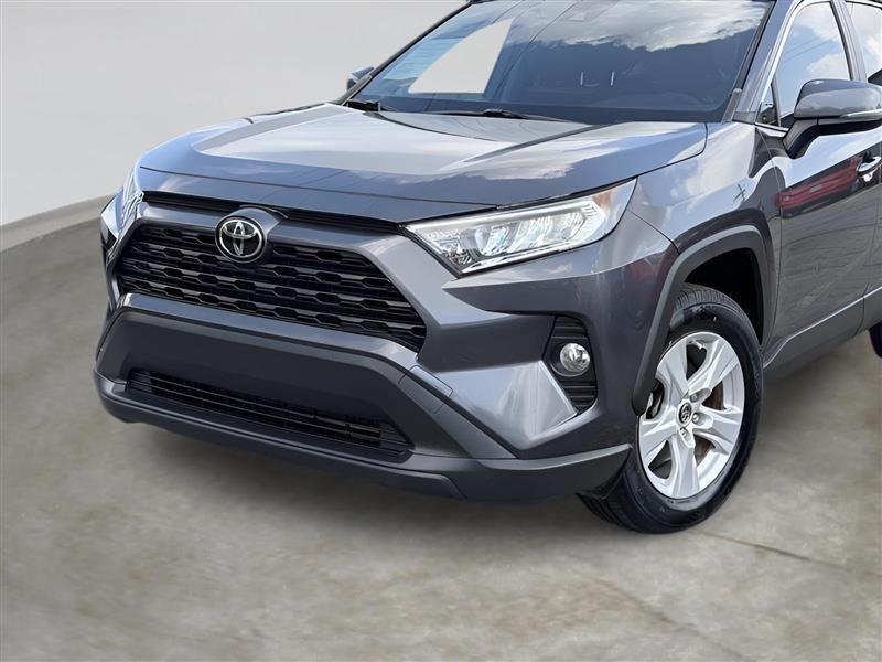 Toyota RAV4 XLE 2019