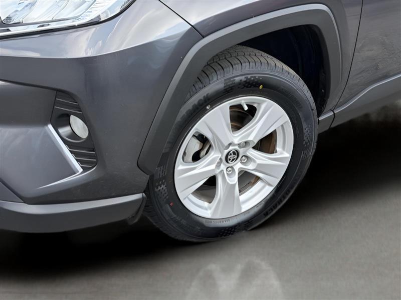 Toyota RAV4 XLE 2019