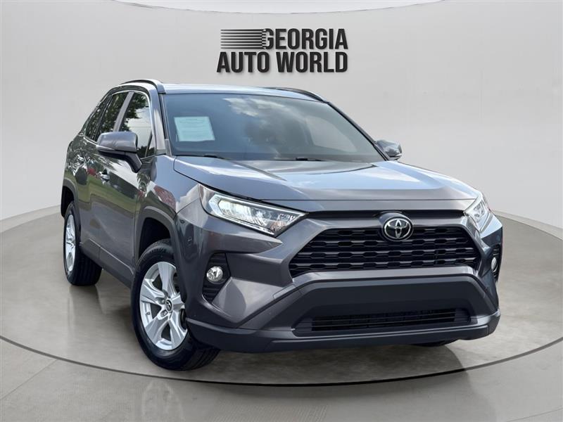 Toyota RAV4 XLE 2019