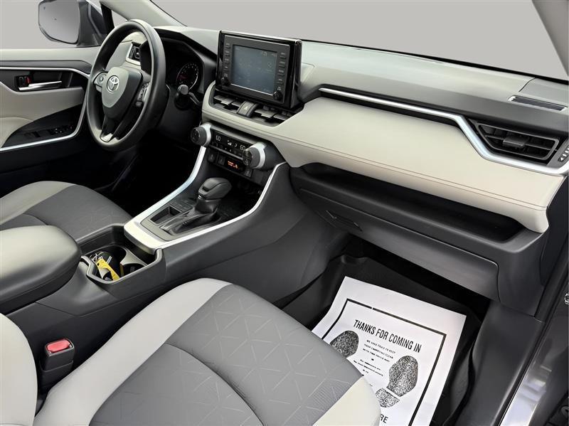 Toyota RAV4 XLE 2019