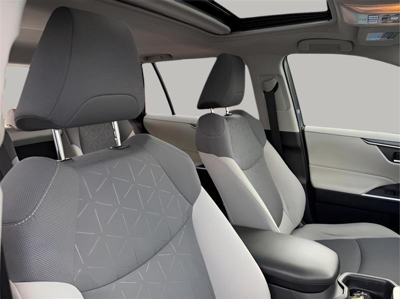 Toyota RAV4 XLE 2019