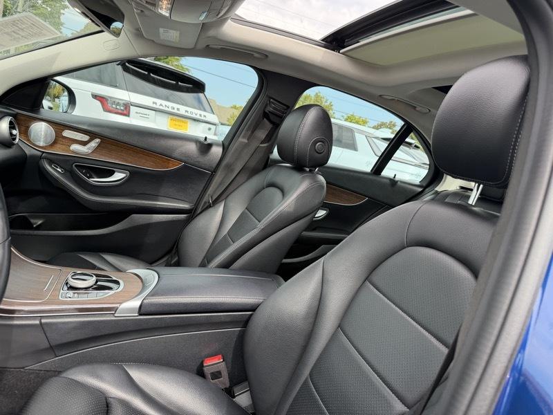 Mercedes-Benz C-Class C300 4MATIC Sedan 2020