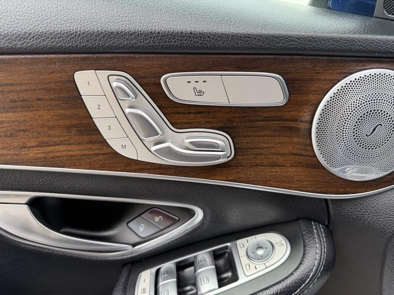 Mercedes-Benz C-Class C300 4MATIC Sedan 2020
