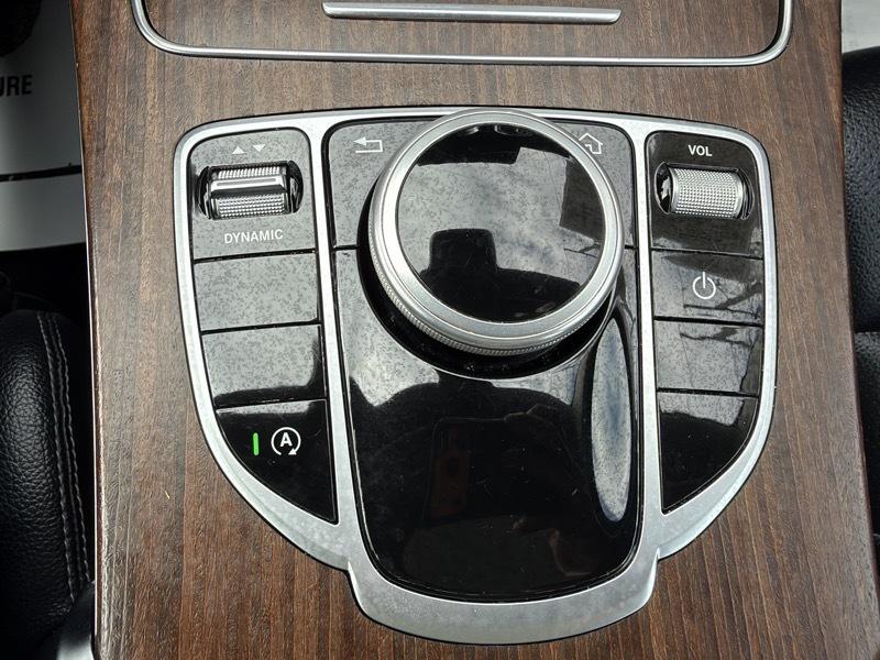 Mercedes-Benz C-Class C300 4MATIC Sedan 2020