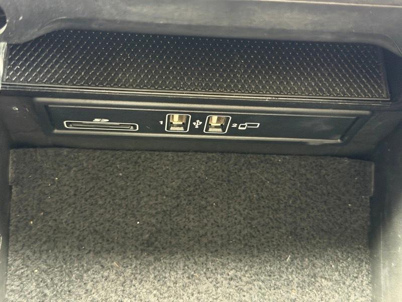 Mercedes-Benz C-Class C300 4MATIC Sedan 2020