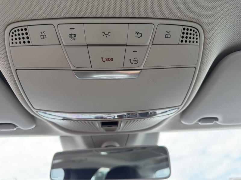 Mercedes-Benz C-Class C300 4MATIC Sedan 2020
