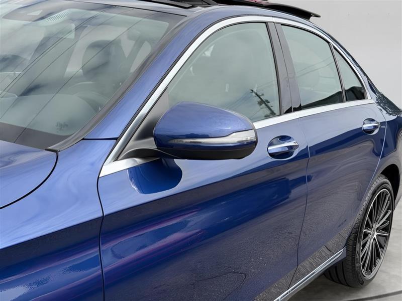 Mercedes-Benz C-Class C300 4MATIC Sedan 2020