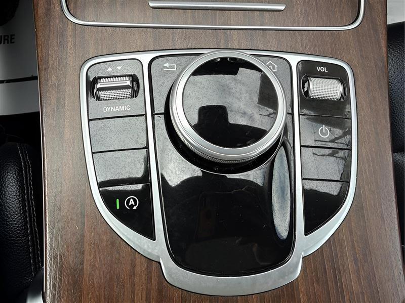 Mercedes-Benz C-Class C300 4MATIC Sedan 2020