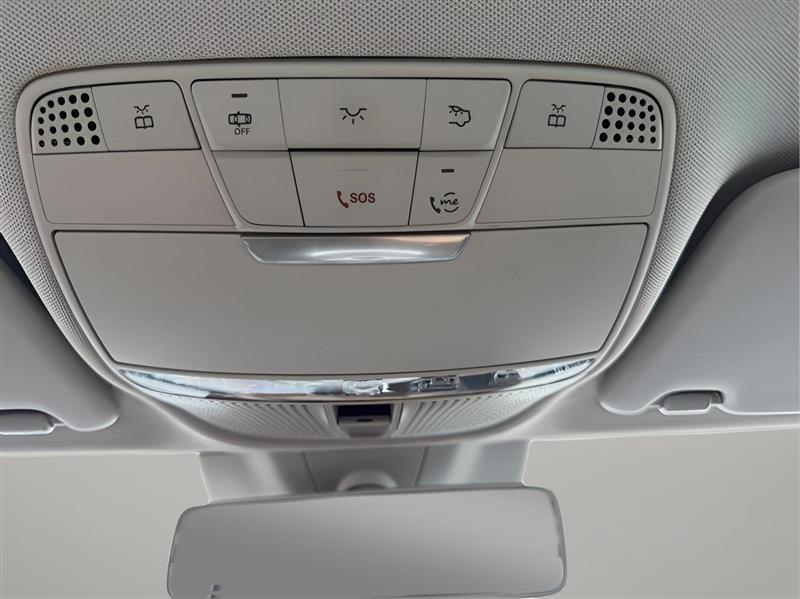 Mercedes-Benz C-Class C300 4MATIC Sedan 2020