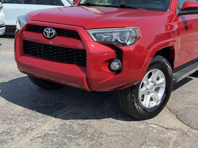 Toyota 4Runner SR5 4WD 2016