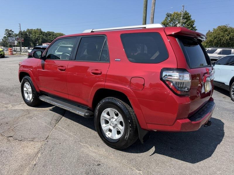 Toyota 4Runner SR5 4WD 2016